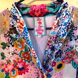 Johnny Was Tunic/Coverup/Dress Size Small Floral, Velvet